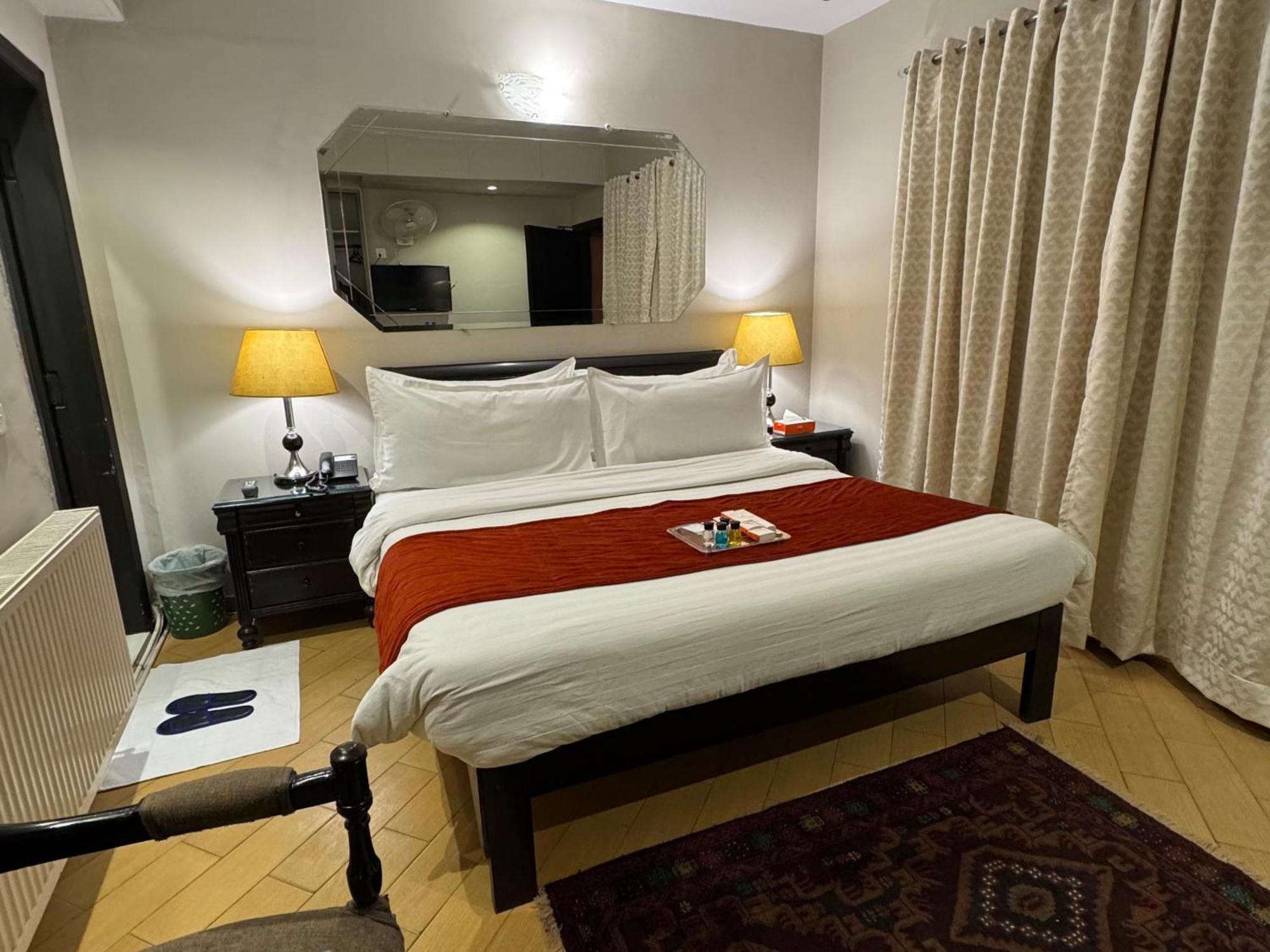 Maisonette Firhill Hotel & Resort Муррее Экстерьер фото